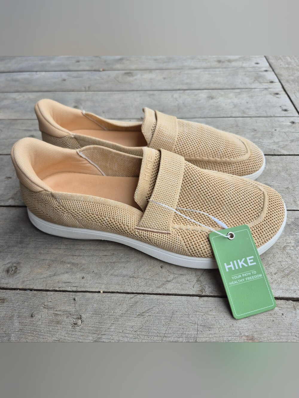 NWT Hike Hands Free Slip In Barefoot Shoe Womens Size 9